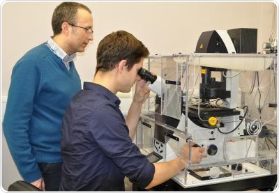 Keith Jones (standing) and Simon Lane