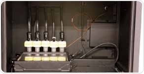 SPF Compatible Imaging Chamber in the In-Vivo Xtreme II. Chamber is equipped with HEPA filters and quick-connect gas tubing.