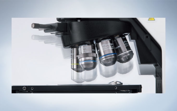 Precision Motorized Focus and Field Diaphragm