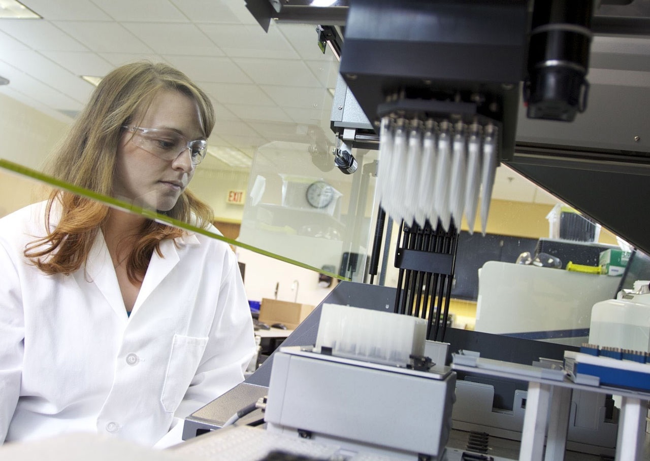 Using Promega equipment in the lab