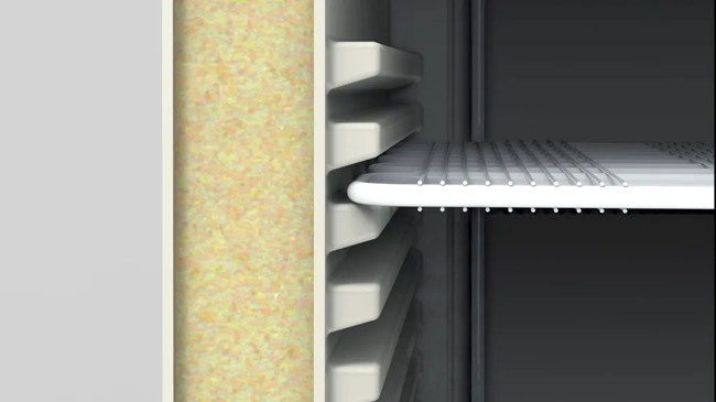 A 329 L refrigerator with stable cooling and remote monitoring