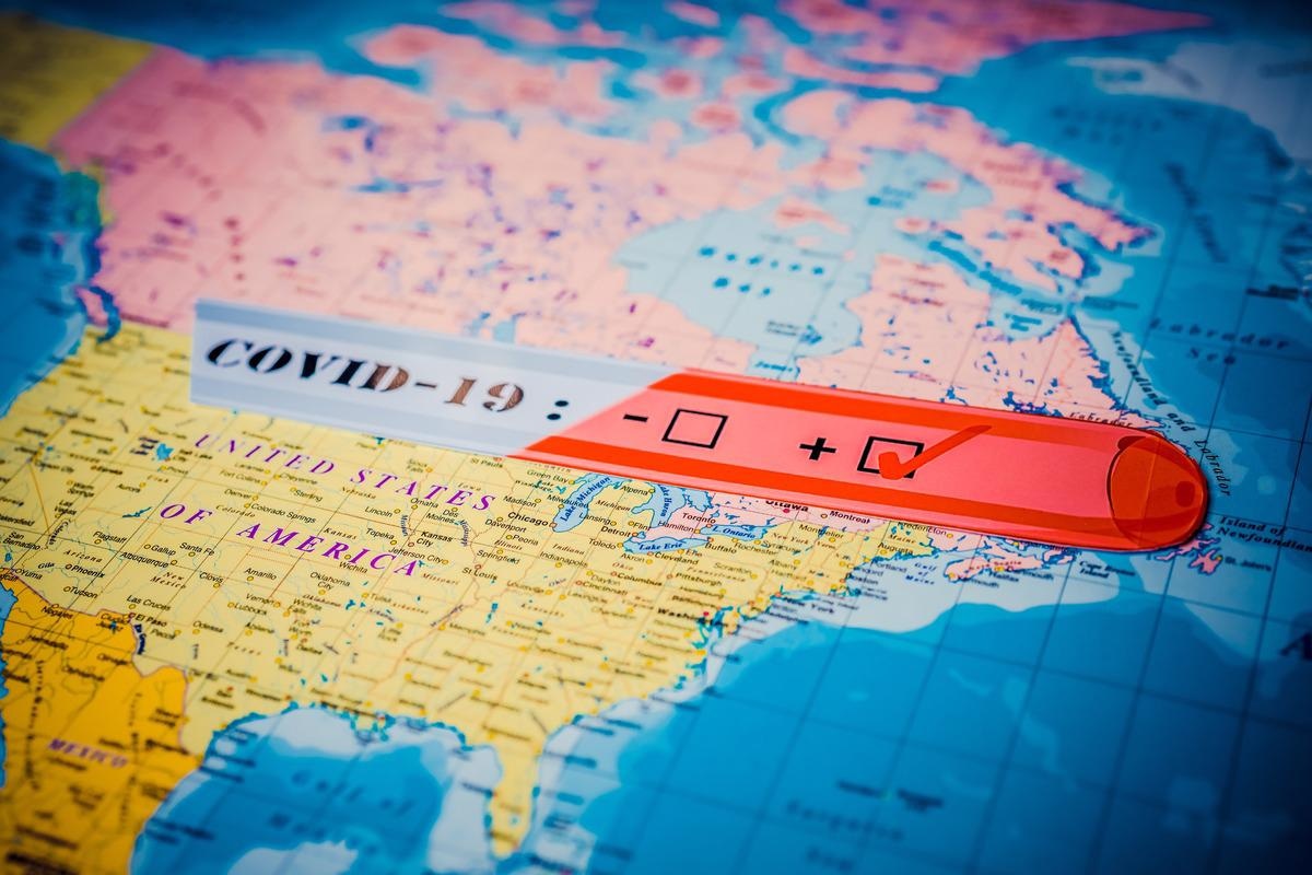 Study: Incorporating the mutational landscape of SARS-COV-2 variants and case-dependent vaccination rates into epidemic models. Image Credit: Alexander Lukatskiy/Shutterstock