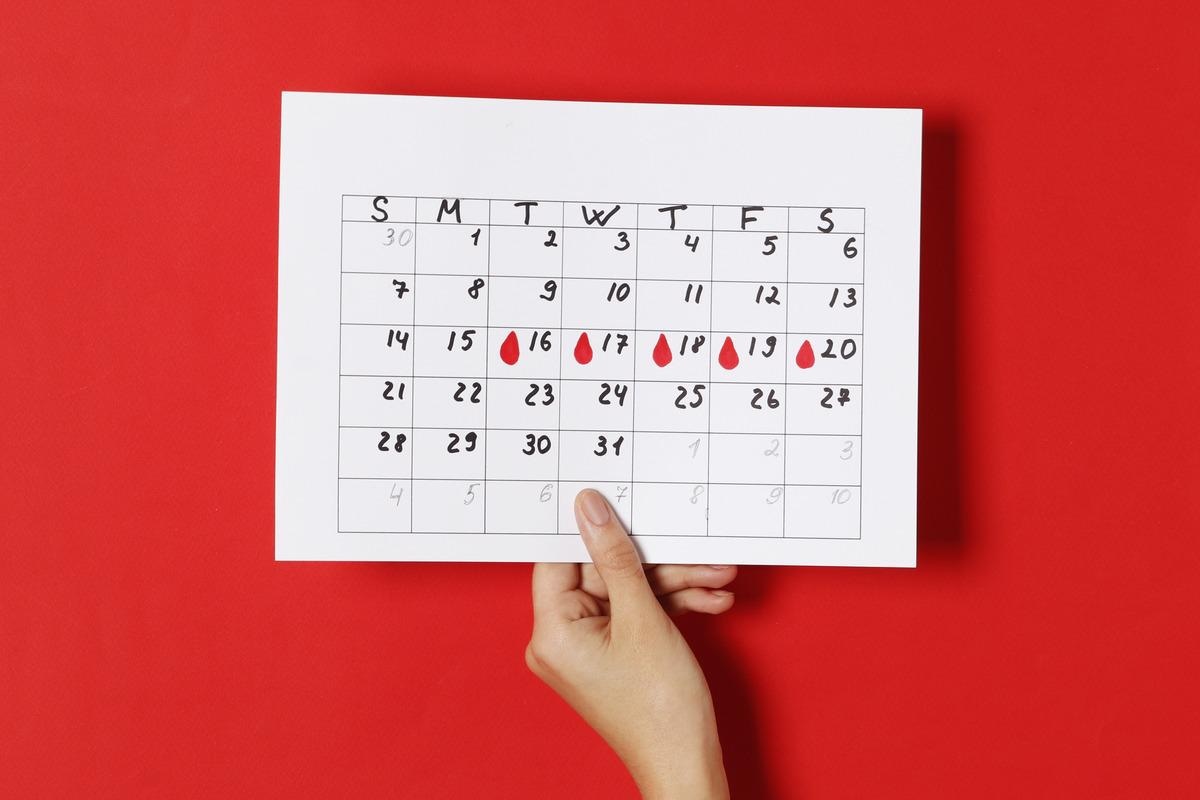 Study: Effect of COVID-19 vaccination on menstrual periods in a prospectively recruited cohort. Image Credit: PandaStudio / Shutterstock.com