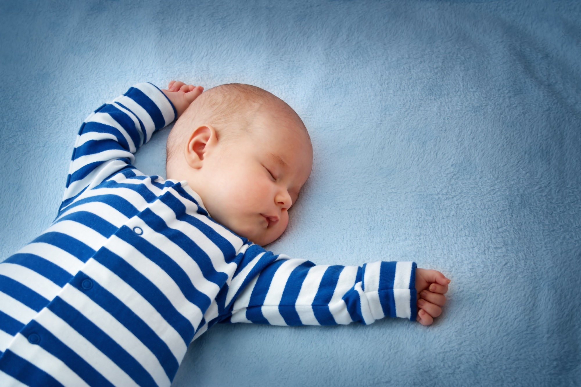 Study: Young Children’s Exposure to Chemicals of Concern in Their Sleeping Environment: An In-Home Study. Image Credit: LeManna / Shutterstock