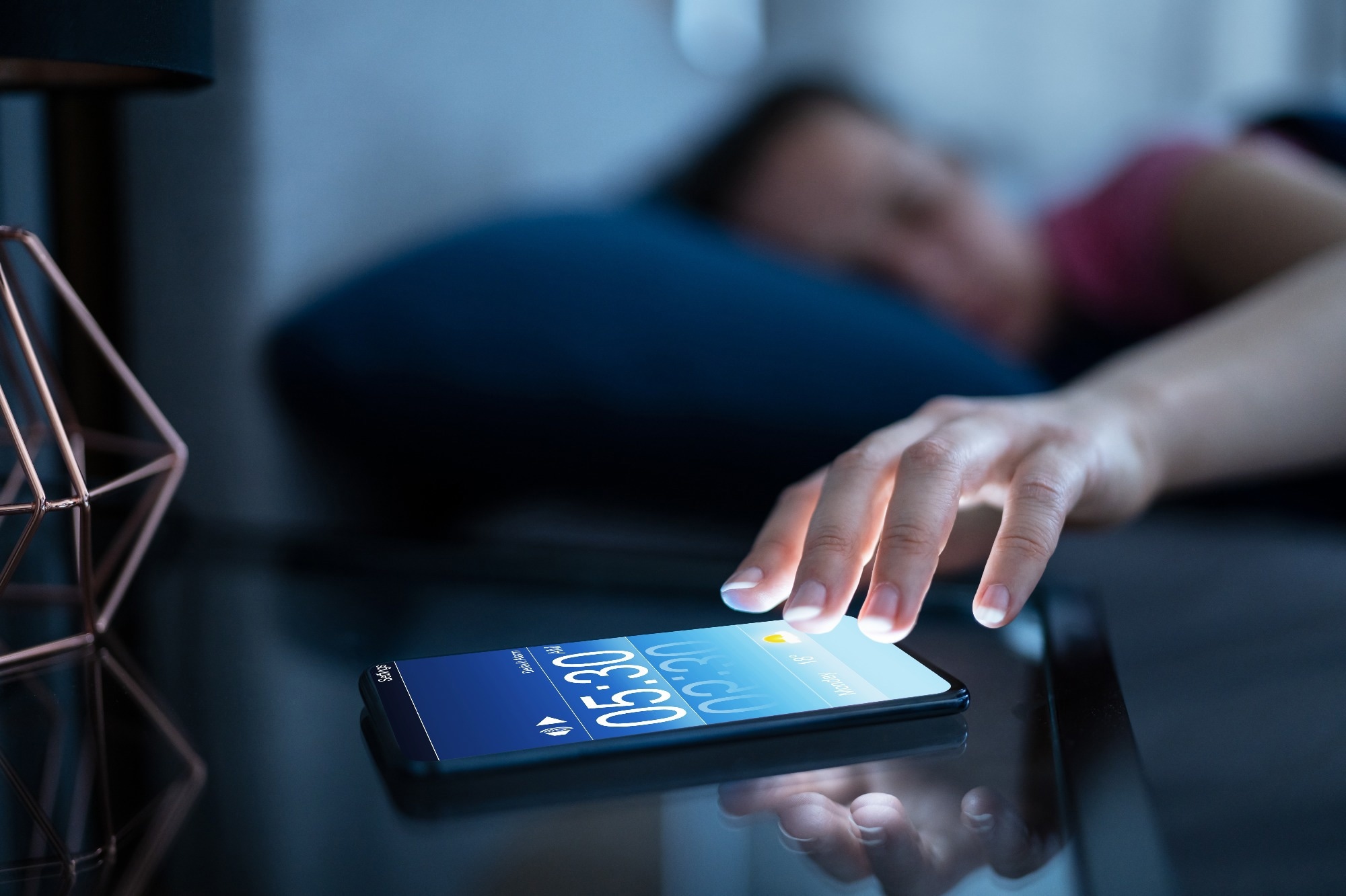 Study: Snooze alarm use in a global population of smartphone users. Image Credit: Andrey_Popov / Shutterstock