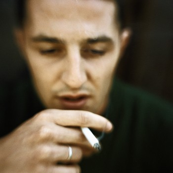 Men who smoke cigarettes may experience a significant decline in their capacity to father a child, research by a reproductive medicine specialist from the University at Buffalo has shown.